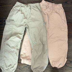 Girls bundle 2 pairs of jogger pants size 6/7